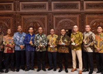 Sukses Raih Piala PROPER Emas ke-5 Kalinya, Polytama Tunjukkan Kinerja Terbaik dalam Pengelolaan Lingkungan