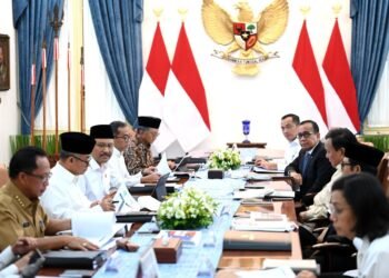 Rapat Terbatas Kabinet Merah Putih, Bahas Pengembangan Sekolah Rakyat
