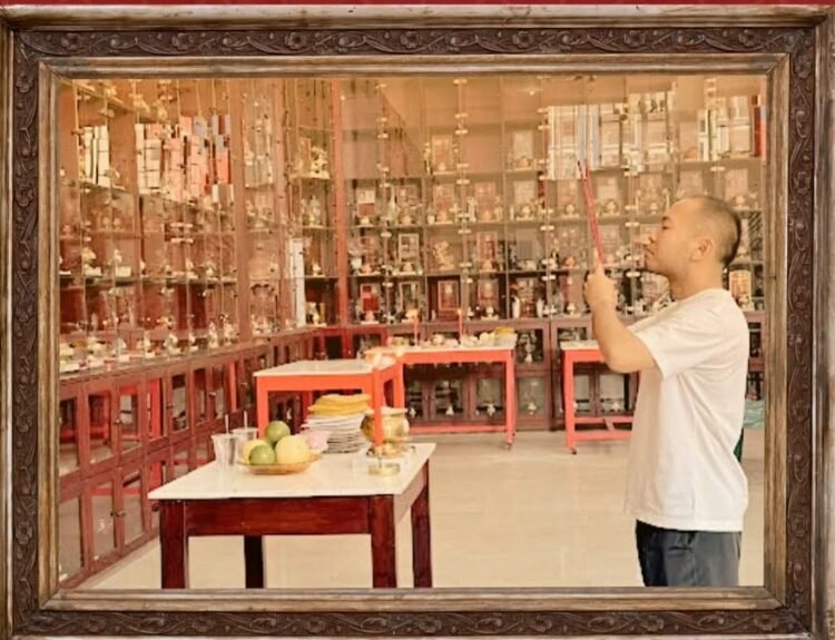 Tradisi-ceng-beng-etnis-tionghoa-di-sumatera-barat