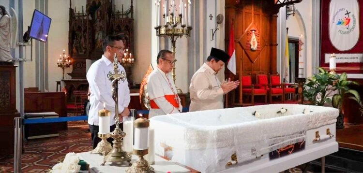 Uskup-emeritus-keuskupan-agung