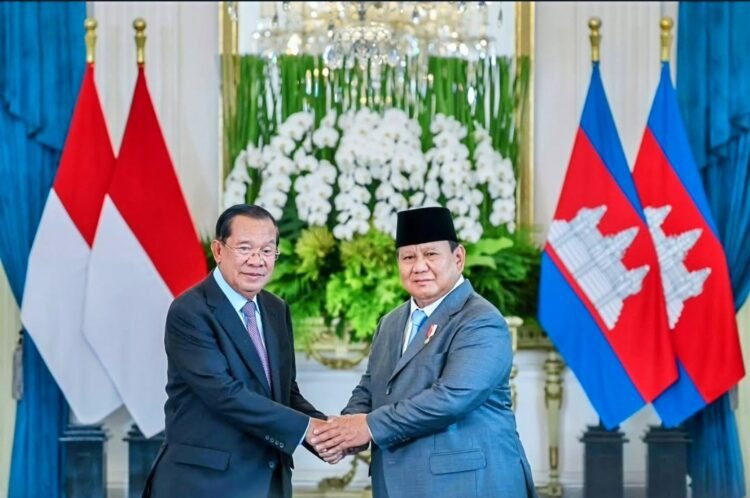 Lawatan Presiden Senat Hun Sen di Istana Merdeka Disambut 50 Pasukan Berkuda