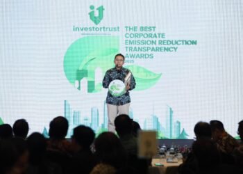 Pupuk Indonesia Raih Penghargaan Atas Strategi & Transparansi Perusahaan dalam Mengurangi Emisi Karbon