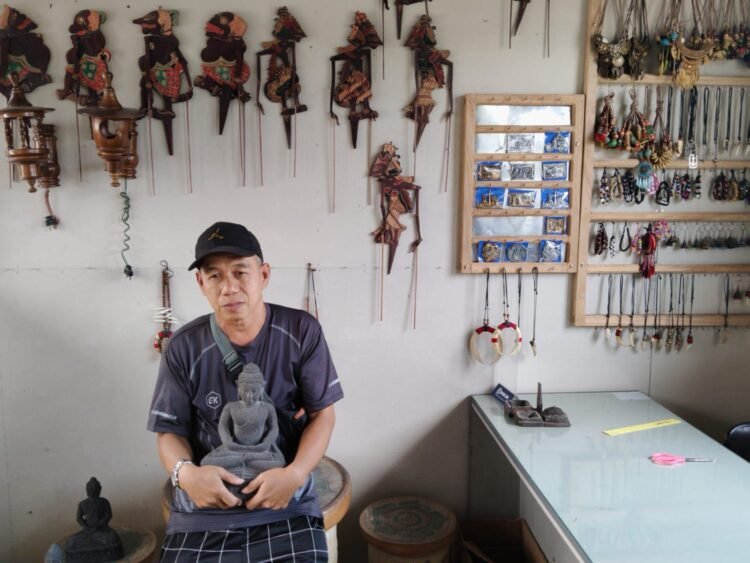 Perajin Patung Relief Kawasan Gasblock PGN Karangrejo Cuan Dua Kali Lipat di Suadesa Festival 2025