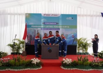 Dorong Operasional Ramah Lingkungan, Pertamina Resmikan PLTS Atap Terbesarnya