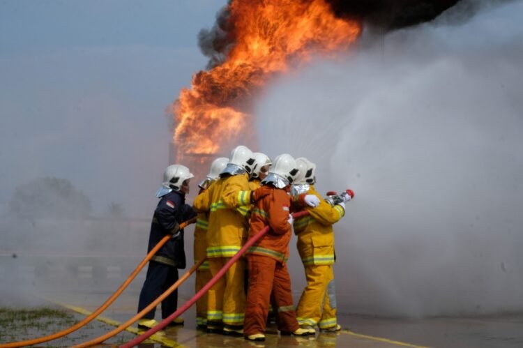 Peringati International Firefighter Day 2025, Kilang Pertamina Plaju Tegaskan Komitmen Tanggap Darurat