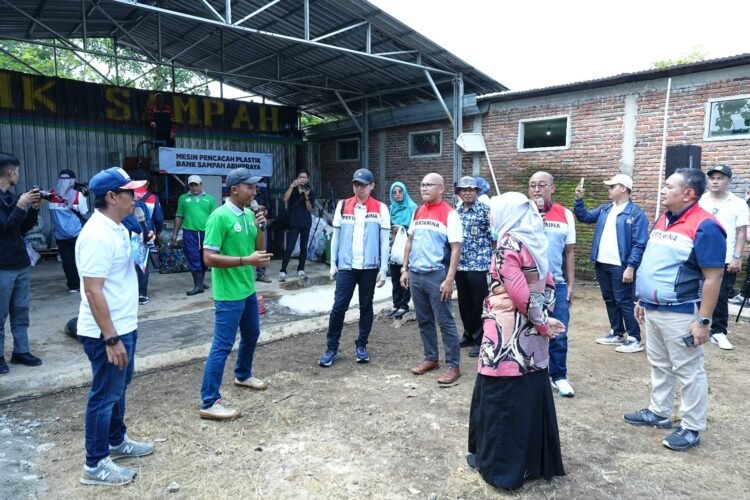 Lestarikan Lingkungan Hidup, Simak Komitmen KPI Hentikan Polusi Sampah Plastik