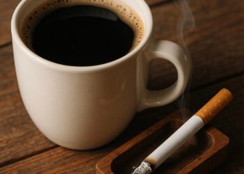 Ngopi Sambil Merokok, Benarkah Bisa Bikin Otak Lebih Maksimal? Begini Penjelasan Ahli