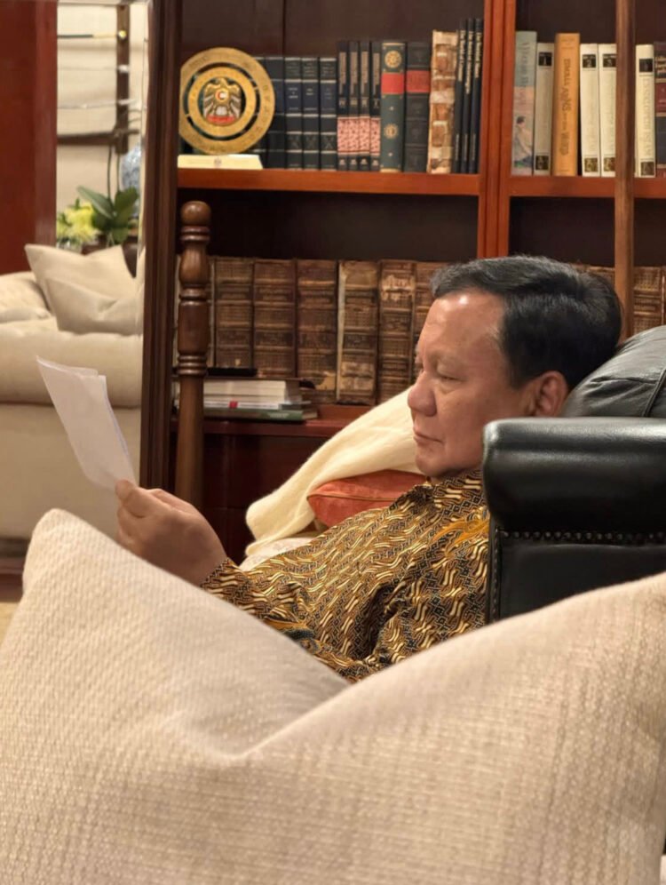 Prabowo Dapat Surat Cinta dari Siswa Sekolah Rakyat, Begini Isinya…