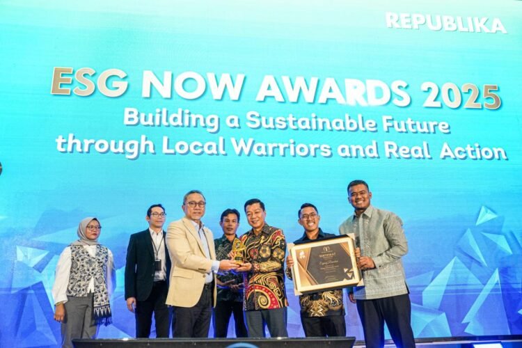 Pertamina Patra Niaga Raih Penghargaan ESG Now Awards 2025 Melalui Program Desa Energi Berdikari