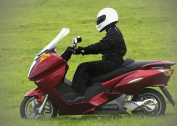 5 Motor Listrik Awet Baterai, Cocok untuk Ojek Online