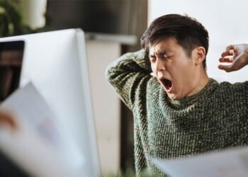 Sering Ngantuk Saat Puasa? Ini 5 Tips Agar Tetap Segar dan Produktif Seharian