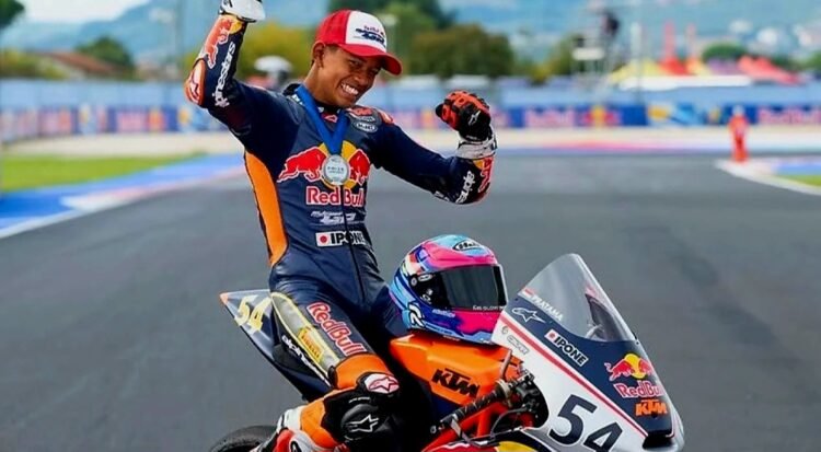 Veda Ega Pratama, “The Wonder Kid” Indonesia yang Mengguncang Panggung Moto3 Dunia