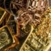 Investasi Emas Perhiasan atau Logam Mulia, Mana Lebih Untung?