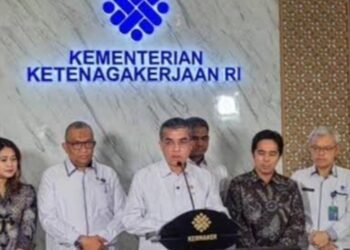 Apa Sanksi Perusahaan yang Memotong Hak Karyawan Saat WFH?