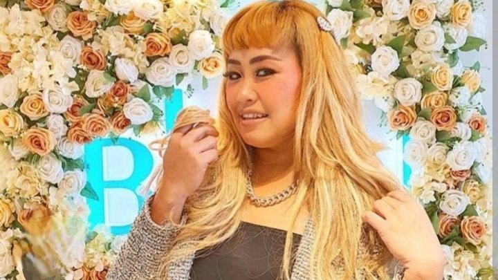 Cara Dapat Uang dari Live TikTok, Pinkan Mambo Raup Puluhan Juta dari Ngamen di Jalan