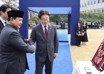 Prabowo Terima The Grand Order of Mugunghwa dari Korsel, Apa Maknanya?