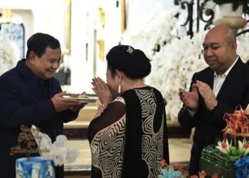 Prabowo Hadiri Syukuran Ultah Titiek, Doakan Keberkahan dan Kebahagiaan
