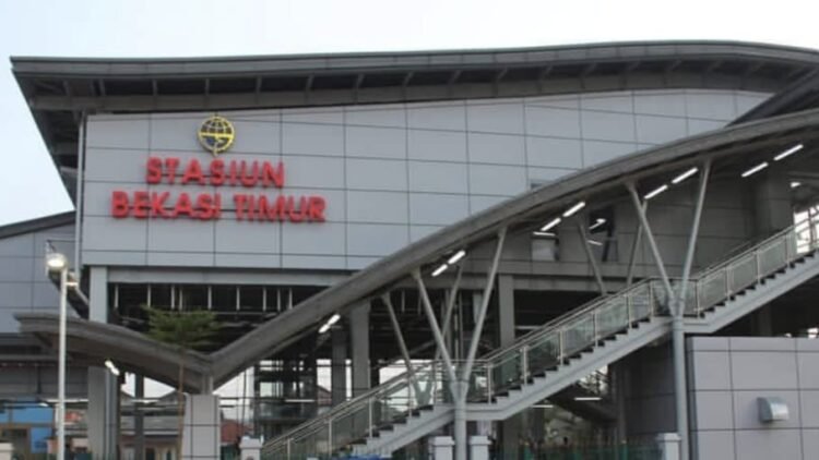 Kronologi Tragedi Kecelakaan Kereta Api di Petak Stasiun Bekasi Timur