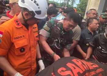 TNI Perkuat Evakuasi Korban Erupsi Gunung Dukono, Operasi Kemanusiaan Diperluas