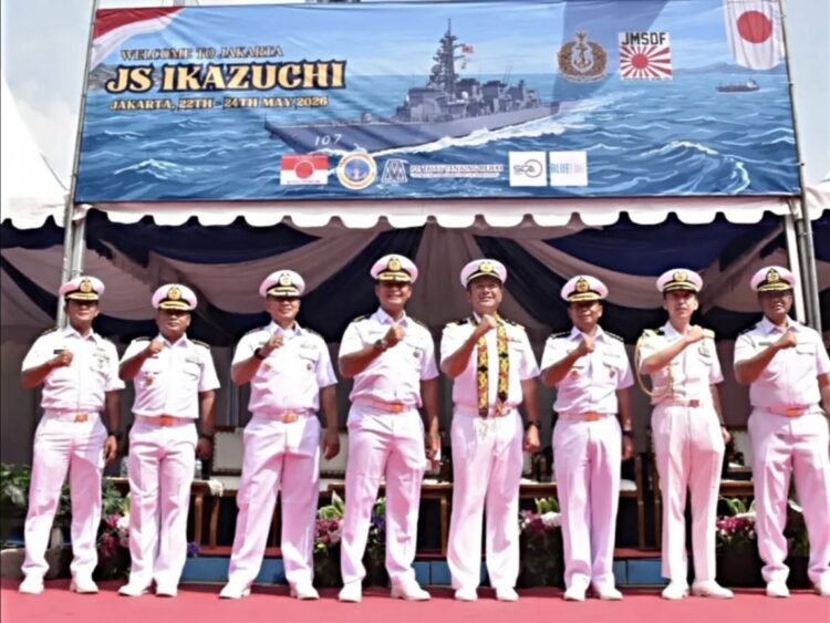 TNI AL Perkuat Hubungan Militer dengan Angkatan Laut Jepang di Tanjung Priok