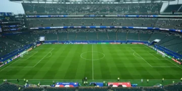 Cuaca Ekstrem Hentikan Laga Prancis vs Irak di Piala Dunia 2026, Prancis Unggul Lewat Mbappe
