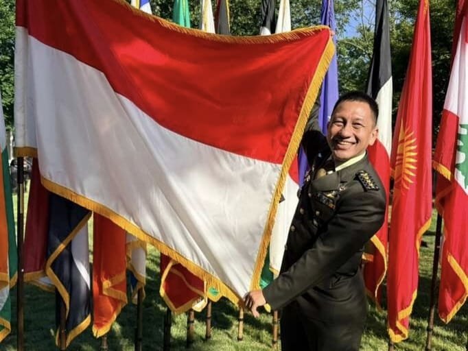 Membanggakan! Perwira TNI AD Lulus dari Sekolah Militer Elite Amerika