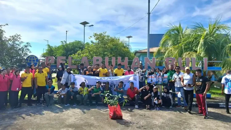 ANTAM dan Polres Haltim Bersihkan Pelabuhan Buli dalam Peringatan Hari Lingkungan Hidup Sedunia 2026