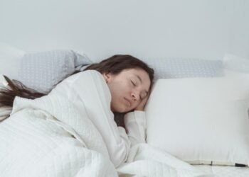 Waspada! Ngorok Saat Tidur Bisa Sebabkan Stroke, Kenali Tandanya