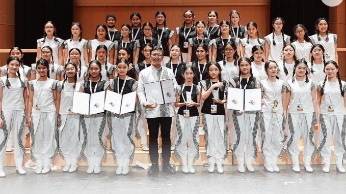 Kembali Bangga! Paduan Suara TRCC Sabet 4 Penghargaan di Hungaria, Intip Deretan Prestasi Internasionalnya