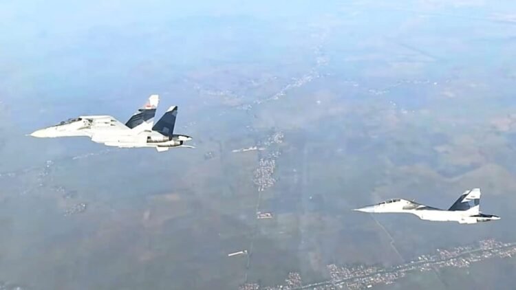 TNI AU Kerahkan Dua Sukhoi Kawal Kedatangan Presiden Belarus