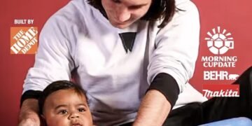 Cerita di Balik Foto Ikonik Messi Memandikan Bayi Lamine Yamal, Kini Bertemu di Final Piala Dunia 2026