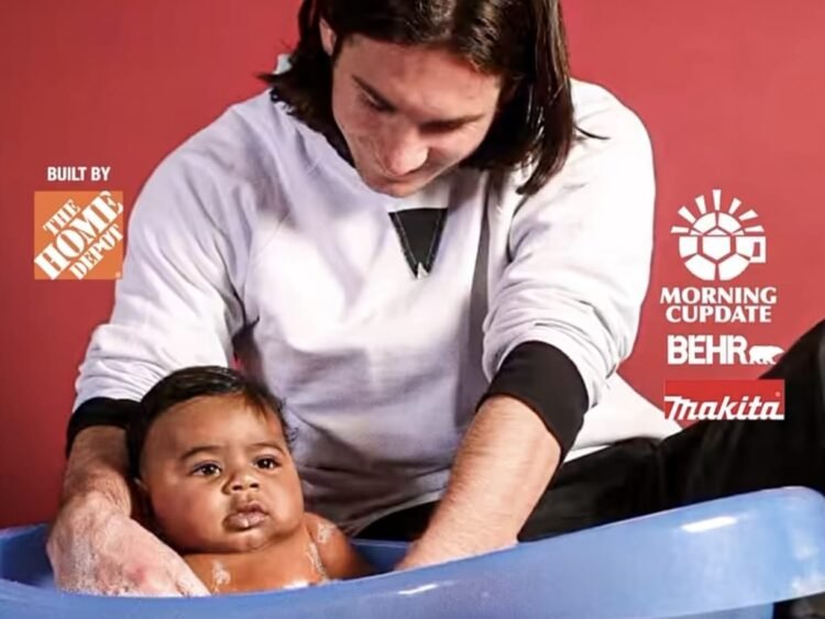 Cerita di Balik Foto Ikonik Messi Memandikan Bayi Lamine Yamal, Kini Bertemu di Final Piala Dunia 2026