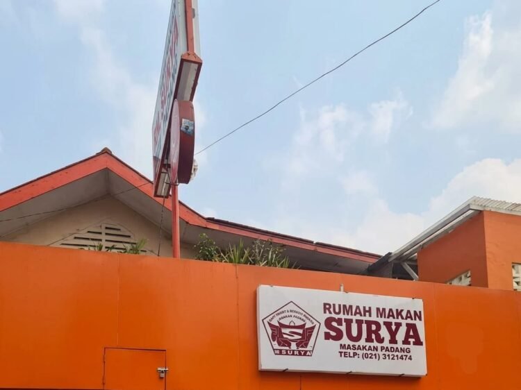 RM Padang Surya, Rumah Makan Padang Legendaris yang Bertahan Lebih dari Enam Dekade