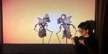 Kolaborasi Budaya dan Teknologi, Aga Mahesa Ciptakan Wayang Digital Sensor Gerakan Tangan