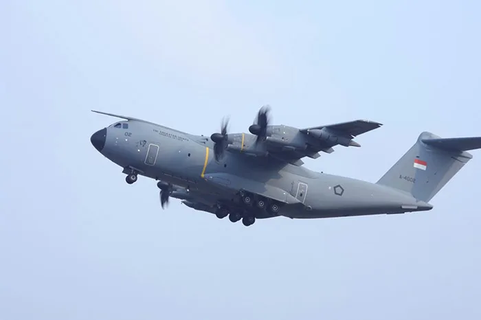 TNI AU Kerahkan Pesawat A400M dan Super Hercules, Bawa Bantuan untuk Korban Gempa di Flores