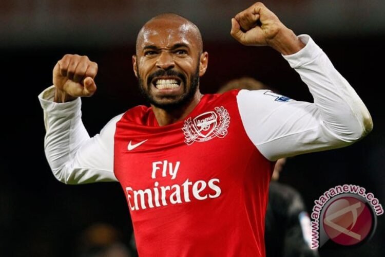 Kabar Baik! Legenda Arsenal Thierry Henry Bakal Tampil di GBK Lawan MU