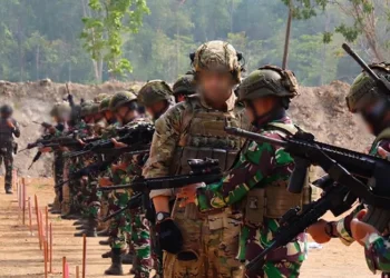 Asah Kemampuan Tempur, TNI Latihan Tembak Bersama Tentara dari 3 Negara