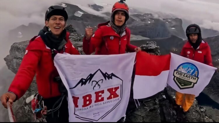 Lima Pemanjat Indonesia Taklukkan Troll Wall, Tebing Ekstrem di Norwegia