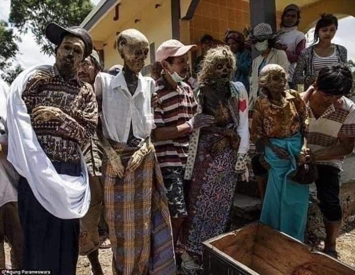 “Ma’nene” Tradisi Merawat Leluhur yang Tetap Hidup di Toraja