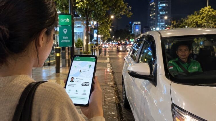 Naik Taksi Online Malam Hari Sendirian, Ini 7 Hal yang Wajib Dicek
