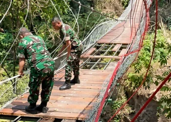 TNI AD Turun Tangan Rombak Total Jembatan Pongpet yang Ambruk di Pangandaran