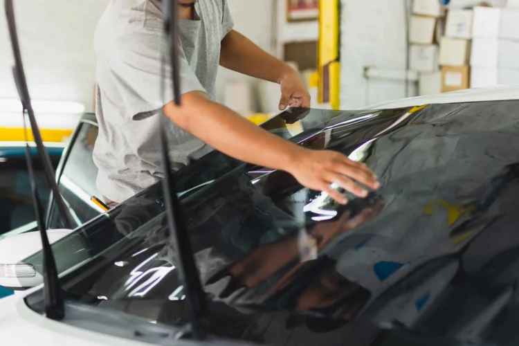 Benarkah Kaca Film Bisa Bantu AC Mobil Lebih Ringan? Ini Cara Kerjanya