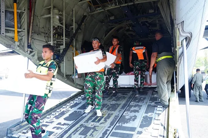 TNI Kerahkan Tiga Pesawat Khusus untuk Bantu Atasi Karhutla di Sumatra dan Kalimantan