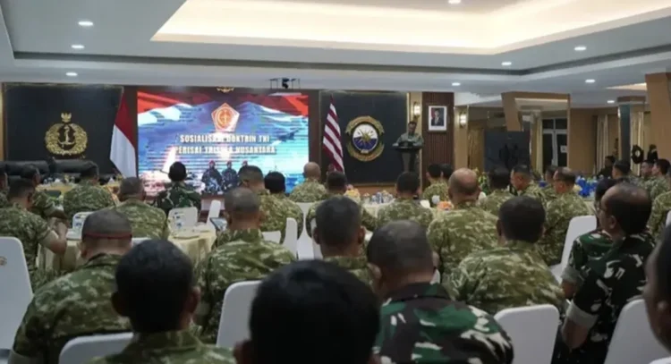 TNI Perkokoh Kekuatan Unsur Tri Matra lewat Sosialisasi Doktrin Perisai Trisula Nusantara