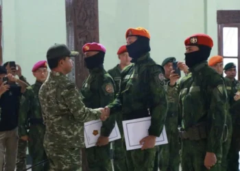 Apresiasi Prestasi di Papua, 13 Personel Korpasgat Terima Kenaikan Pangkat Luar Biasa