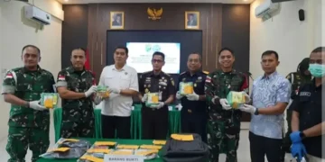 TNI Gagalkan Penyelundupan 5,2 Kilogram Sabu dari Malaysia di Sambas