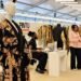 Bukan Sekadar Kain Tradisional, Batik dan Tenun Indonesia Tampil di Paris