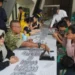 TNI Sentuh Kebutuhan Warga Perbatasan, 1.000 Kacamata Dibagikan Gratis